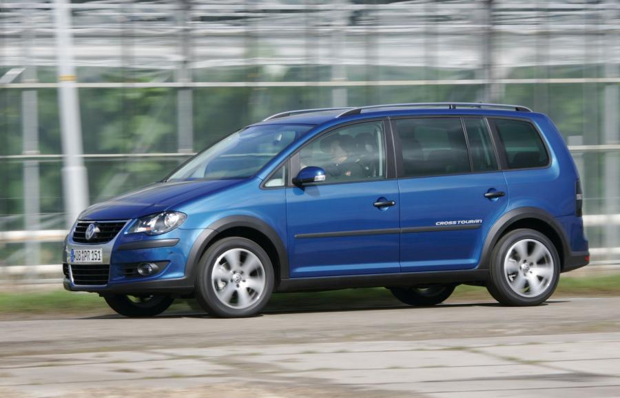  Volkswagen CrossTouran TSI 2007 года  (фото 8 из 46)